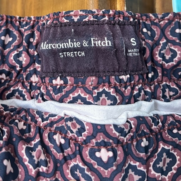 Abercrombie and Fitch shorts. - Picture 3 of 4